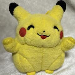 ピカチュウ ぬいぐるみ にっこり バンザイ TOMY 初期 - メルカリ