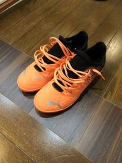 プーマ　トレーニングシューズのサムネイル