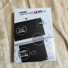 任天堂 ３DS ＬＬ パールホワイトのサムネイル