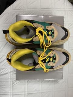 balenciaga triplesのサムネイル