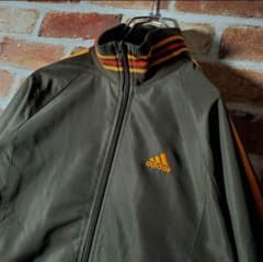 adidas トラックジャケット カーキ オレンジライン サイズMのサムネイル