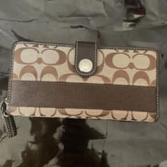Coach モノグラム長財布 ダークブラウンのサムネイル
