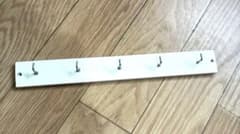 壁掛けフック 5連 ウォールシェルフ ホワイトのサムネイル