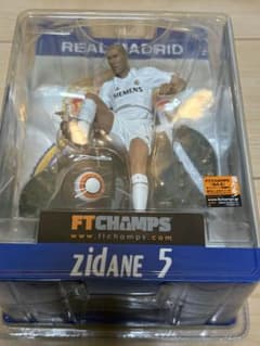 ジダン フィギュア レアル マドリード フランス adidas zidane レアル・マドリード ジダン フィギュア - メルカリ