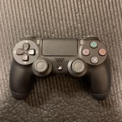 PS4 コントローラーのサムネイル