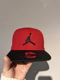 Jordan レッド ブラック スナップバックキャップ 9FIFTYのサムネイル