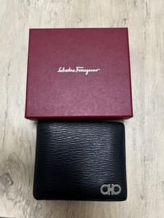 Salvatore Ferragamo 二つ折り財布 レザー メンズのサムネイル