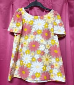 M'sグレイシー*花柄トップスのサムネイル