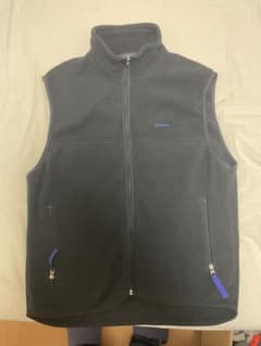 patagonia フリースベスト ブラックのサムネイル
