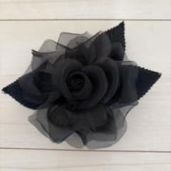 黒 薔薇 コサージュ ヘアクリップ 2wayのサムネイル