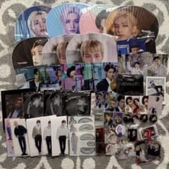 straykids ヒョンジン ジニレット　まとめ売り　うちわ　トレカ　アクスタ straykids ヒョンジン ジニレット まとめ売り うちわ トレカ アクスタ