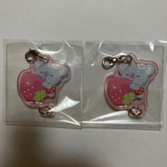 BT21 연결되는 아크릴 매력 strawberry KOYA 2 점 세트