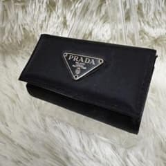 PRADA プラダ 三角プレート 6連 キーケース ナイロン ブラック 札入れ