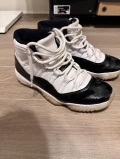 【値下げコメント可】Air Jordan 11のサムネイル