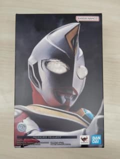 SHFiguarts(진골 조각법) 울트라맨 다이나 플래시 타입