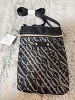 FAUCHON PARIS ショルダーバッグ ポシェット ブラックのサムネイル