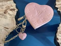 タ*ン様 ヴィトン VUITTON ヴェルニ ハートケース チャーム付 M タ*ン様 ヴィトン VUITTON ヴェルニ ハートコインケース チャーム付 M