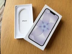 空箱 Apple iPhone 17e 256GB ホワイトのサムネイル