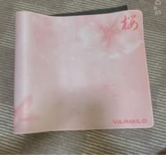 VARMILOマウスパッドのサムネイル