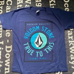 新品　VOLCOMTシャツのサムネイル