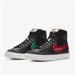 NIKE ナイキ スニーカーのサムネイル