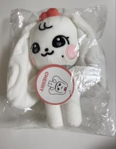 【新品未開封】IVE MINIVE/ぬいぐるみ20cm/ウォニョンCherry IVE MINIVE popup 20cmぬいぐるみ Cherry ウォニョン - メルカリ