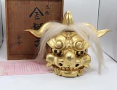 荒井寿斎作　木彫　金獅子　置物　共箱　送料込み259621 荒井寿斎作 木彫 金獅子 置物 共箱 送料込み250621 - メルカリ