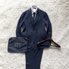 <24年モデル>LARDINI easy wear 最新ロゴ ネイビースーツ50 24年モデル>LARDINI easy wear 最新ロゴ ネイビースーツ50 - メルカリ