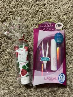 ラクオリ　リキッドフィルム(ふたえまぶた化粧品)のサムネイル