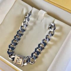 美品】フェンディ FFロゴ 喜平チェーン ネックレス シルバー ゴールド