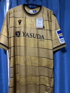 【値下げ依頼️⭕️】レアル・ソシエダ ユニフォーム サッカーシャツ 久保建英 レアル・ソシエダ 久保建英 - メルカリ