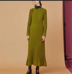 お値段♡イネラ　INella イレギュラーRIBニットワンピース　ピスタチオのサムネイル
