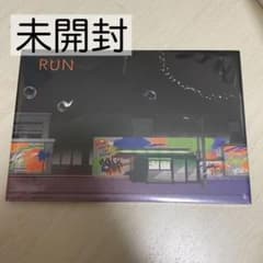 [未開封] BTS  run 絵本　(GRAPHIC LYRICS)のサムネイル
