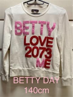 BETTY DAY トレーナー 140cmのサムネイル