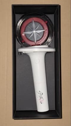 Stray Kids LIGHT STICK VER.2 ペンライトのサムネイル