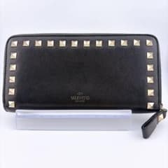 VALENTINO ロックスタッズ ラウンドファスナー 長財布 ブラック