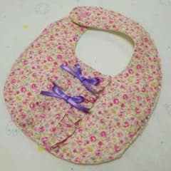 リバーシブルベビースタイ♡handmadeのサムネイル