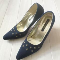 ブルーのパンプス サイズ35のサムネイル
