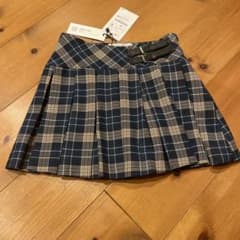 今季ZARAバックル付きプリーツスカートのサムネイル