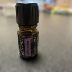 doTERRA ラベンダー エッセンシャルオイル 5mLのサムネイル