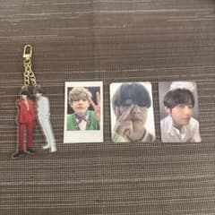 BTS V アクリルキーホルダー フォトカード セットのサムネイル
