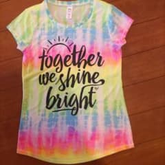タイダイ Tシャツ "together we shine bright"のサムネイル