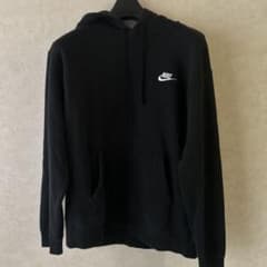 Nike ブラック フード付きパーカーのサムネイル