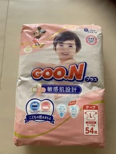 オムツGOONプラス　敏感肌設計　テープタイプLサイズのサムネイル