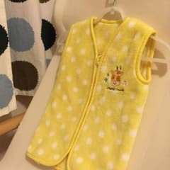 【男女兼用】黄色のあったかスリーパーのサムネイル