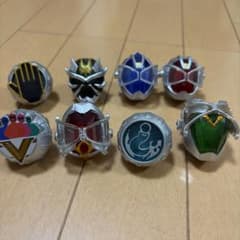 仮面ライダー ウィザードリング 8個セットのサムネイル