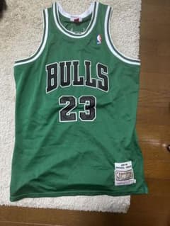 NBA bulls ジョーダン　バスケユニホームのサムネイル