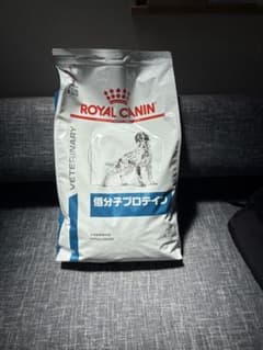 ROYAL CANIN 低分子プロテイン 8kgのサムネイル