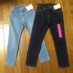 R&A様専用  ユニクロ 女の子ジーンズ 110 新品２本のサムネイル
