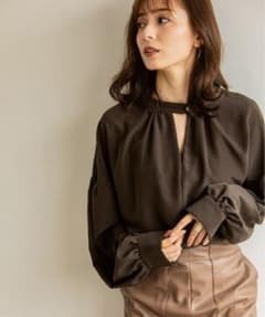 【Asami Nakamura × NOBLE】2WAYチョーカー風ブラウスのサムネイル